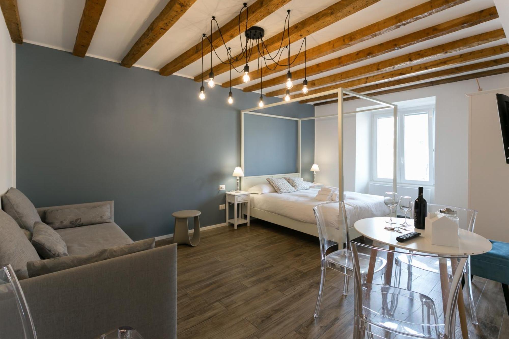 Navigli - Vigevano 45 & Casale 3A Studios Milánó Szoba fotó